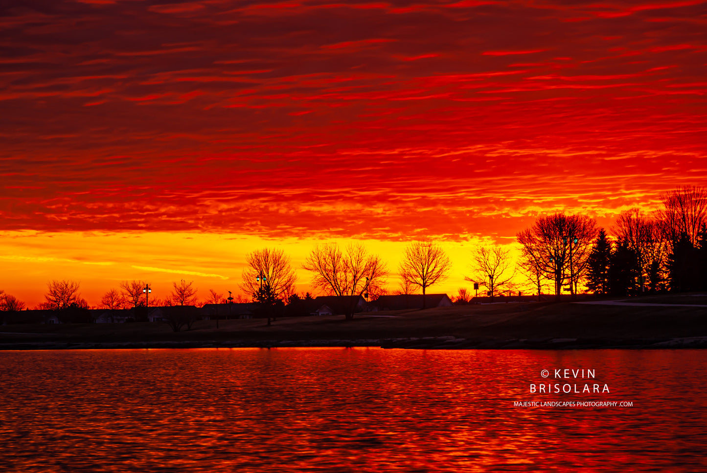 THE VIEW OF A BEAUTIFUL SUNRISE