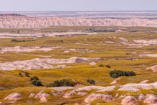 MAJESTIC VIEWS OF THE BADLANDS