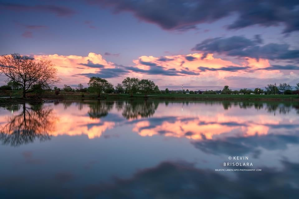 A GORGEOUS SUNSET AT THE LAKE