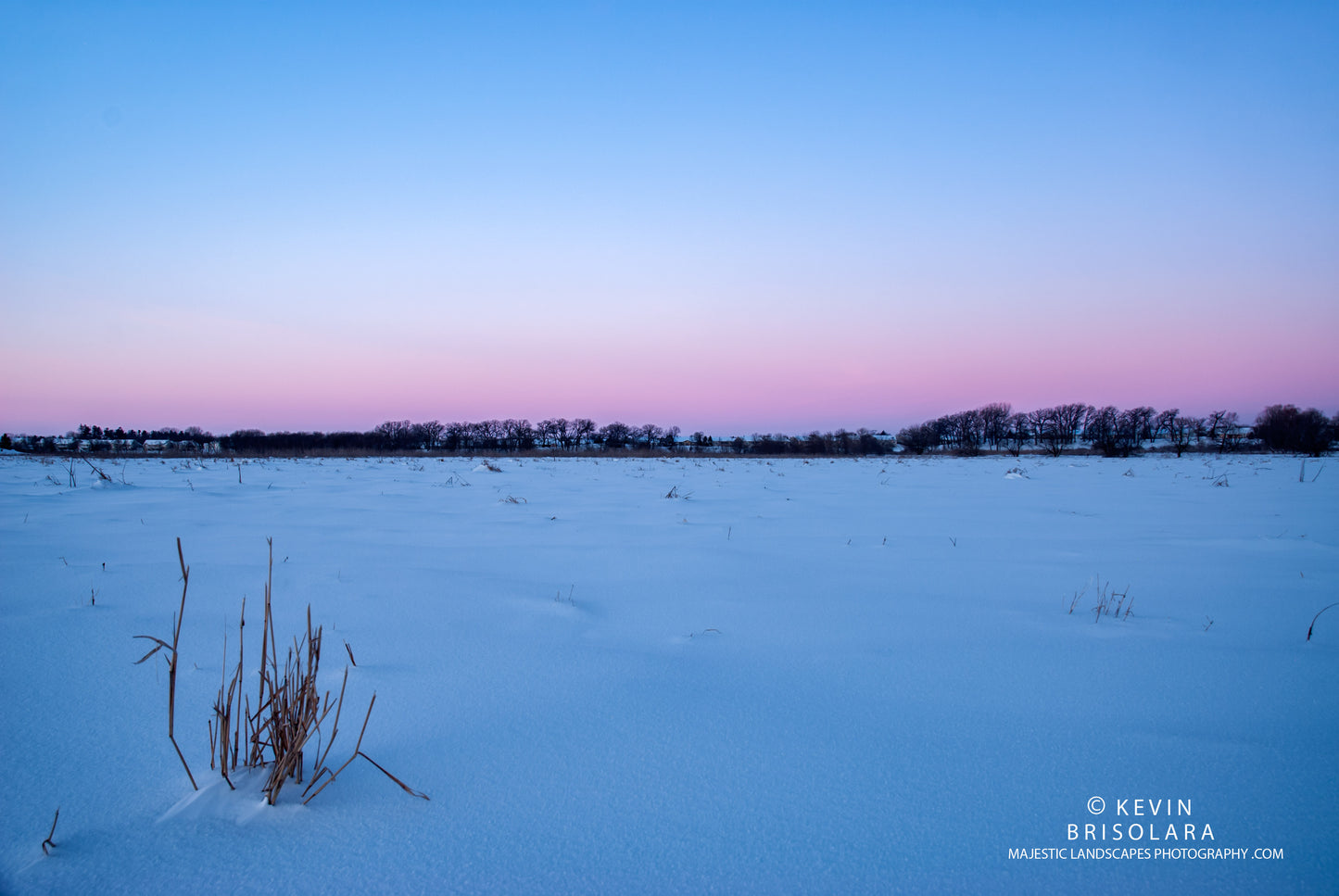 BEGINNING OF THE SUNRISE FROM THE PRAIRIE